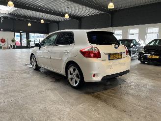 Toyota Auris 1.8 Full Hybrid Dynamic picture 3