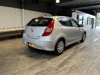 Hyundai I-30 1.6 CRDi i-Motion NL NAP! picture 5