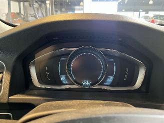 Volvo V-60 2.4 D6 AWD Plug-In Hybrid NL NAP! picture 26