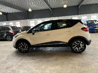 Renault Captur 0.9 TCe Dynamique 1e Eigenaar 68.000 KM picture 2