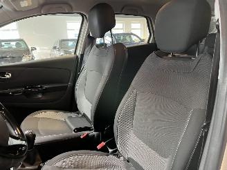 Renault Captur 0.9 TCe Dynamique 1e Eigenaar 68.000 KM picture 17