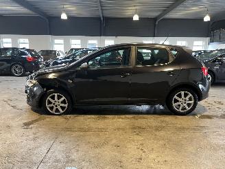 Seat Ibiza 1.2 TDI Style 90.000 KM NAP! picture 2