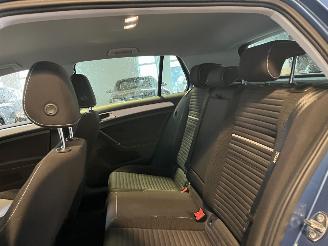 Volkswagen Golf 1.6 TDI Trendline picture 13