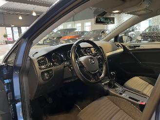Volkswagen Golf 1.6 TDI Trendline picture 14