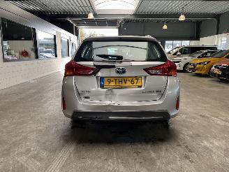 Toyota Auris 1.8 Hybrid Aspiration picture 4