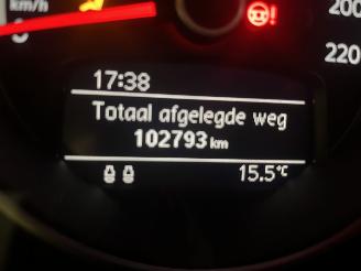 Volkswagen Up! 1.0 TSI High Up! Beats Pano Leer NAP! picture 25