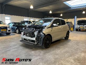 Auto incidentate Peugeot 108 1.0 e-VTi Collection TOP! 2018/12