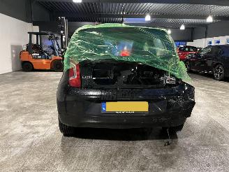 Volkswagen Up! 1.0 high up! BlueMotion NL NAP! picture 4
