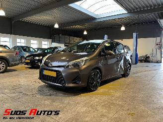Schadeauto Toyota Yaris 1.5 Full Hybrid NL NAP! 2012/11
