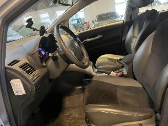 Toyota Auris 1.8 Full Hybrid Executive 44.000 NAP! picture 17