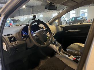 Toyota Auris 1.8 Full Hybrid Executive 44.000 NAP! picture 16