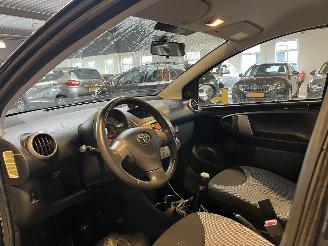 Toyota Aygo 1.0 VVT-i Aspiration NAP! picture 15