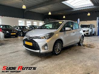 skadebil auto Toyota Yaris 1.3 VVT-i Style Automaat! 2016/4