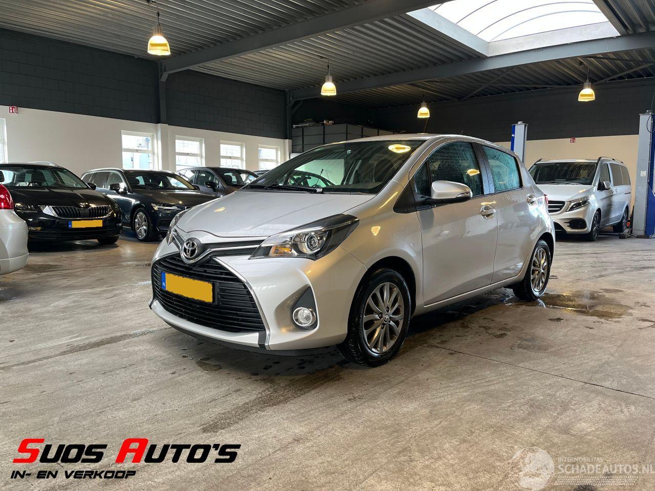 Toyota Yaris 1.3 VVT-i Style Automaat!