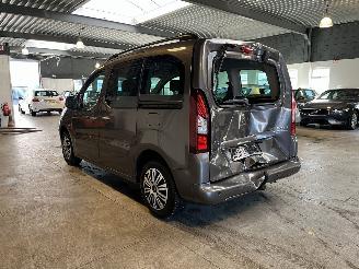 Peugeot Partner TEPEE 1.2 PureTech Allure picture 3