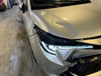 Toyota Corolla Touring Sports 2.0 Hybrid 106.000 NAP! picture 11