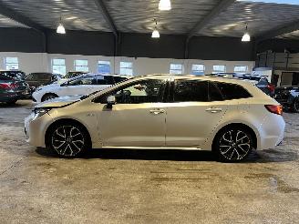 Toyota Corolla Touring Sports 2.0 Hybrid 106.000 NAP! picture 2