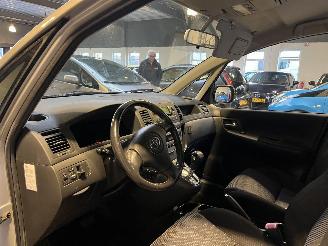 Toyota Corolla-verso 1.8 VVT-i Linea Sol Automaat! NAP! picture 13