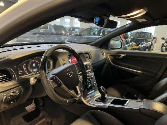 Volvo V-60 2.4 D5 Twin Engine Special Edition picture 19