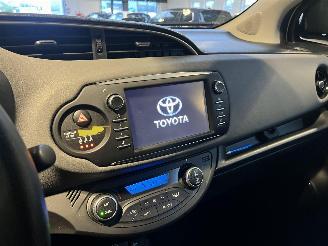 Toyota Yaris 1.0 VVT-i Energy NAP! picture 21