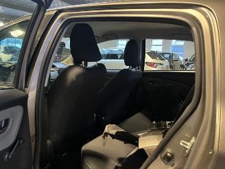 Toyota Yaris 1.0 VVT-i Energy NAP! picture 11