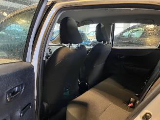 Toyota Yaris 1.5 Full Hybrid Aspiration NAP picture 12