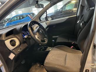 Toyota Yaris 1.5 Full Hybrid Aspiration NAP picture 16