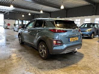 Hyundai Kona 1.6 GDI HEV 18.000 KM NAP! picture 3