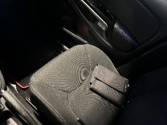 Renault Clio 0.9 TCe Dynamique picture 24