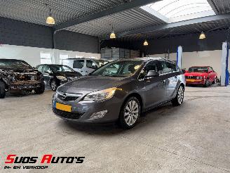 Unfallwagen Opel Astra 1.4 Turbo Sport 2011/3