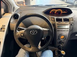 Toyota Yaris 1.3 VVTi Aspiration NL NAP! picture 18