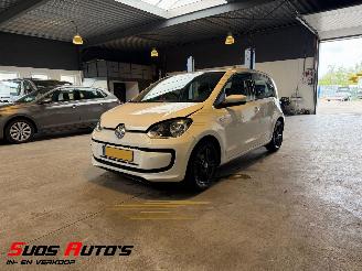 Auto incidentate Volkswagen Up! 1.0 cheer up! BlueMotion NAP! 2013/12