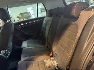 Volkswagen Golf 1.2 TSI Highline picture 16