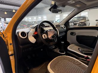 Renault Twingo 1.0 SCe Collection picture 15