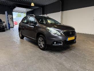 Peugeot 2008 1.2 PureTech Blue Lion picture 7