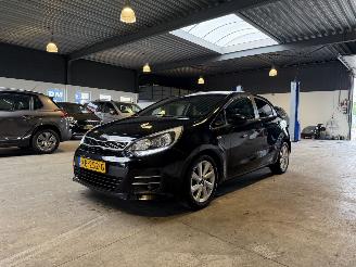 krockskadad bil auto Kia Rio 1.2 CVVT DynamicLine 2016/9