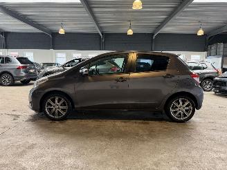 Toyota Yaris 1.3 VVT-i Dynamic picture 2