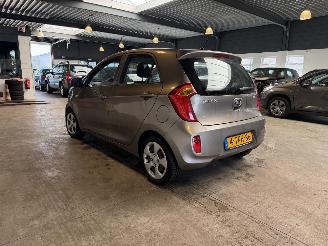 Kia Picanto 1.0 CVVT ISG Comfort Pack picture 3