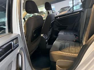 Volkswagen Golf Sportsvan 1.2 TSI picture 13