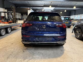 Volkswagen Golf 1.4 GTE Pano 34.000 KM! picture 4