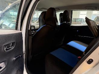 Toyota Yaris 1.3 VVT-i Aspiration picture 14