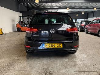 Volkswagen Golf E EDITION! 54.000 NAP! picture 5