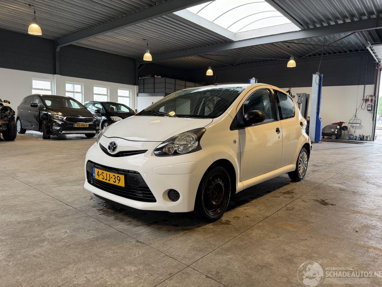 Toyota Aygo 1.0 VVT-i Now NAP!