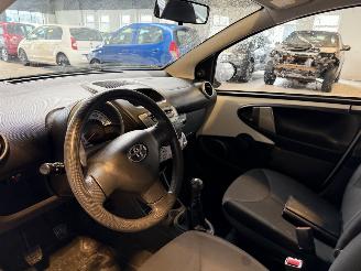 Toyota Aygo 1.0 VVT-i Now NAP! picture 16