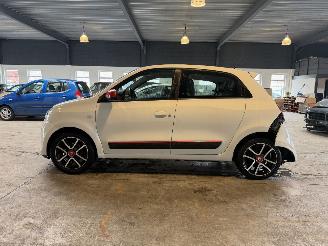 Renault Twingo 0.9 TCe Dynamique picture 2