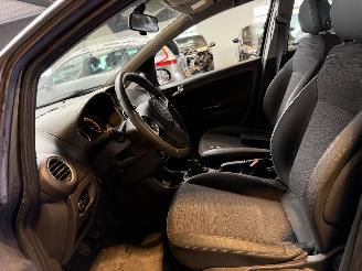 Opel Corsa 1.2-16V BlitZ NAP! picture 15
