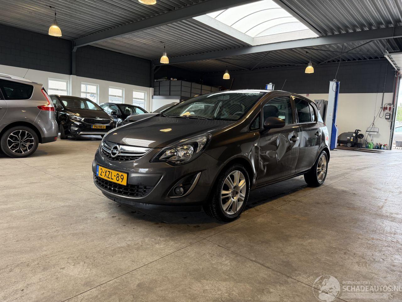 Opel Corsa 1.2-16V BlitZ NAP!
