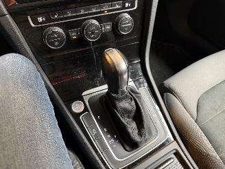 Volkswagen Golf 1.5 TSI Highline Business R 50.000 KM! picture 23