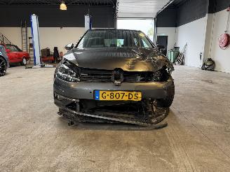 Volkswagen Golf 1.5 TSI Highline Business R 50.000 KM! picture 8