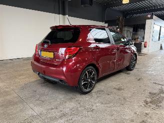 Toyota Yaris 1.5 Hybrid Volcano Edition picture 5